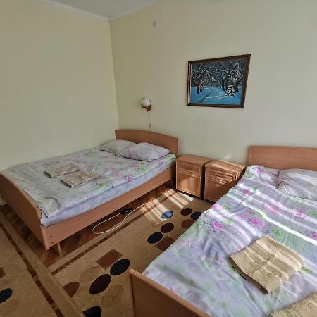 Petrovskaya Pristan 2 Otel Çolpan Ata Dış mekan fotoğraf