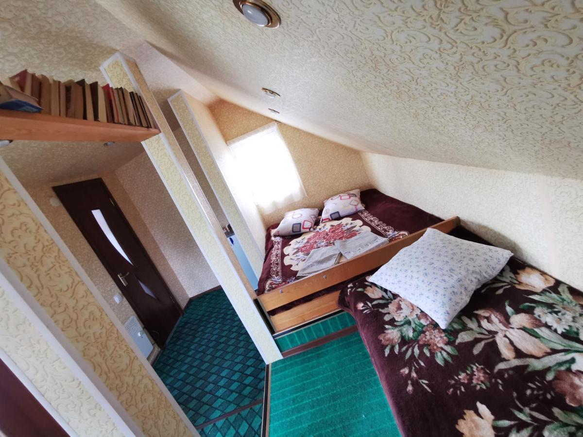 Petrovskaya Pristan 2 Otel Çolpan Ata Dış mekan fotoğraf
