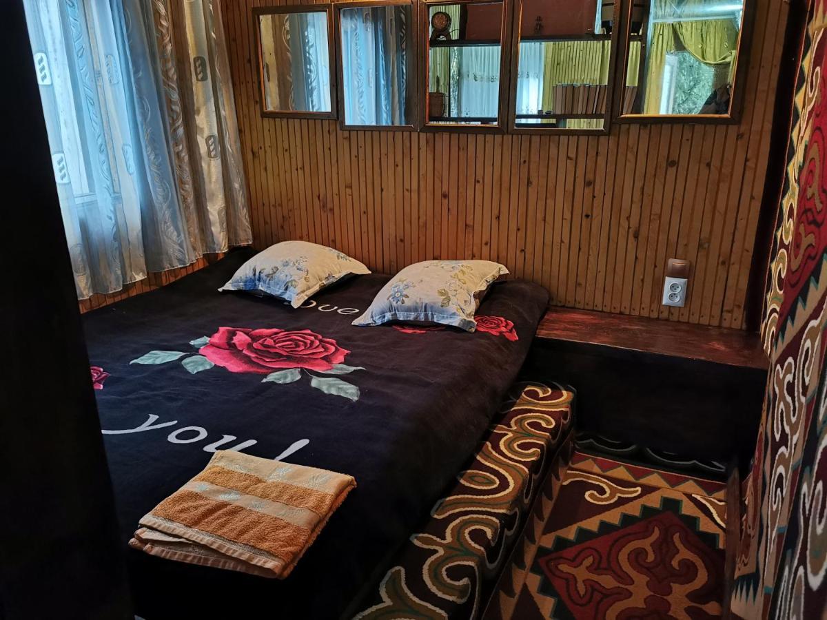 Petrovskaya Pristan 2 Otel Çolpan Ata Dış mekan fotoğraf