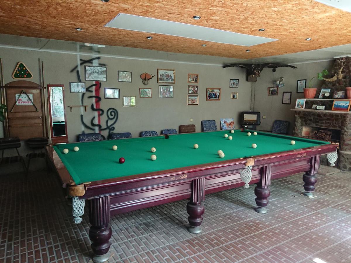 Petrovskaya Pristan 2 Otel Çolpan Ata Dış mekan fotoğraf